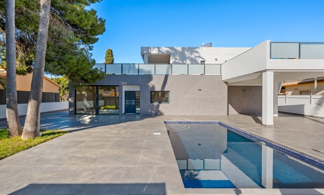 Detached Villa - Sale - Orihuela Costa - Dehesa de Campoamor