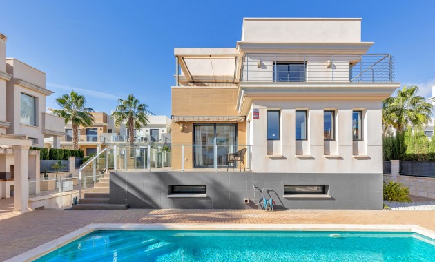 Detached Villa - Sale - Orihuela Costa - La Zenia