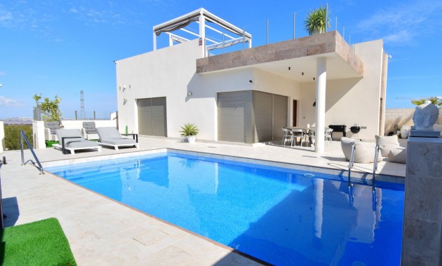 Detached Villa - Sale - Orihuela Costa - Villamartin