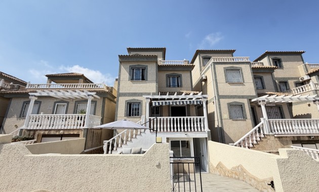 Detached Villa - Sale - Orihuela Costa - Villamartin