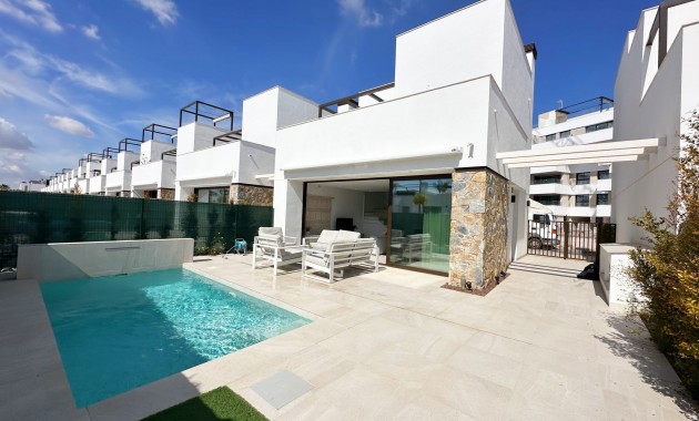 Detached Villa - Sale - Santa Rosalia Lake and Life Resort - Santa Rosalia Lake and Life Resort