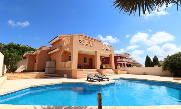 Detached Villa - Venta - Ciudad Quesada - La Fiesta