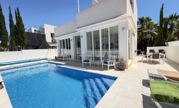 Detached Villa - Venta - Orihuela Costa - Mil Palmeras