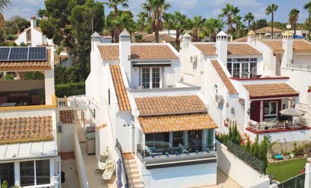 Detached Villa - Venta - Orihuela Costa - Villamartin