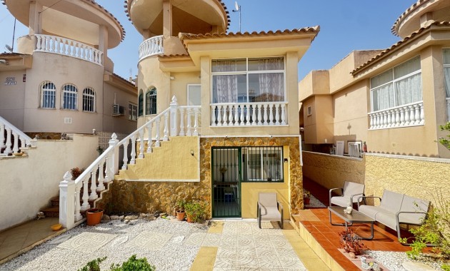 Detached Villa - Venta - Orihuela Costa - Villamartin