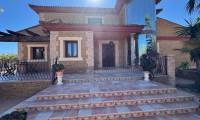 Finca / Country Property - Sale - Los Montesinos - S-61740