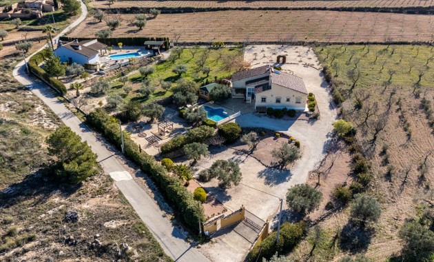 Finca Country Property - Venta - La Zarza - La Zarza