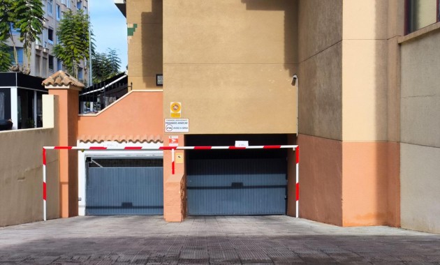 Garage - Sale - Torrevieja -
                torrevieja