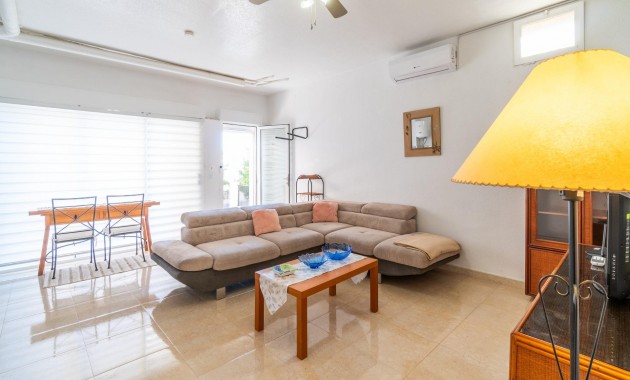 Ground Floor - Long time Rental - Orihuela Costa -
                Playa Flamenca