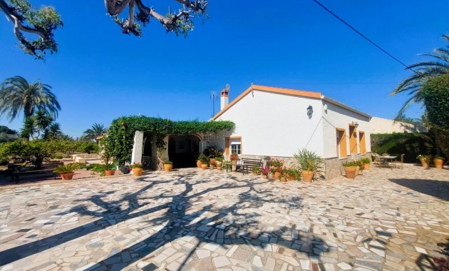 Masia - Sale - La marina - La Marina