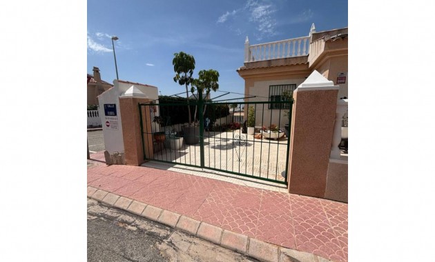Quad - Herverkoop - Algorfa - Lo Crispin