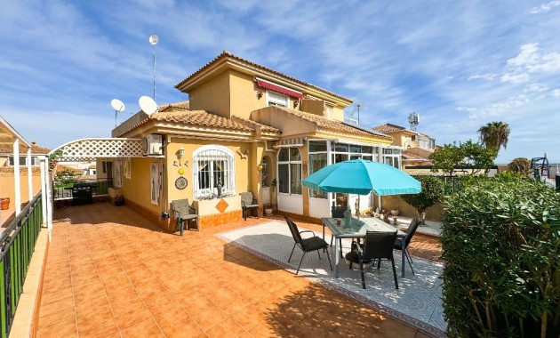 Quad House - Herverkoop - Torrevieja - Los altos