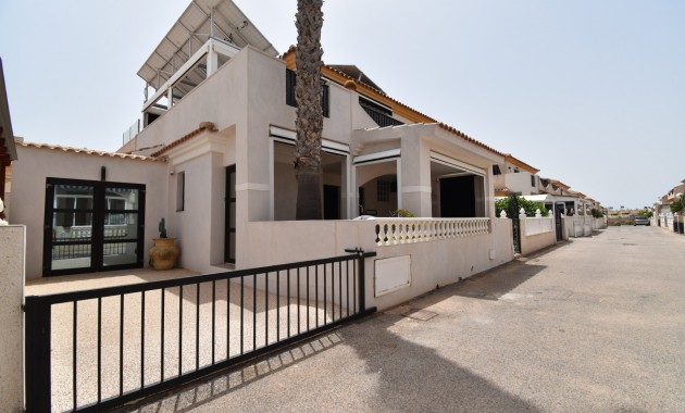 Quad Villa - Herverkoop - Orihuela Costa - Playa Flamenca