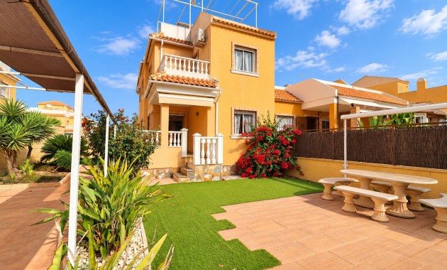 Quad Villa - Venta - Ciudad Quesada - Lo Marabu