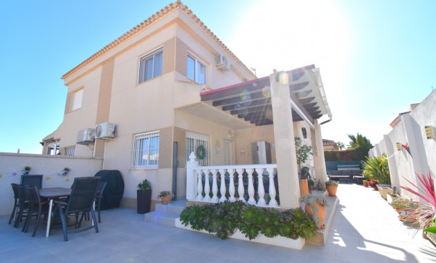 Semi Detached Villa - Herverkoop - Orihuela Costa - Playa Flamenca