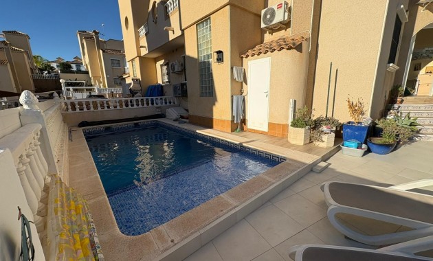 Terraced house - Herverkoop - Orihuela Costa - Lomas de Campoamor-Las Ramblas