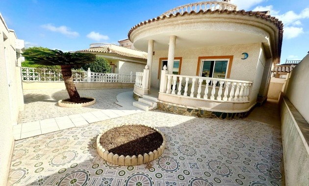 Terraced house - Herverkoop - Torrevieja - Cabo cervera