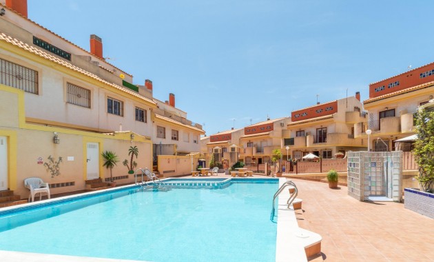 Terraced house - Long time Rental - Orihuela Costa -
                La Zenia