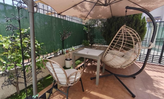 Terraced house - Sale - Guardamar del Segura - El Edén - Los Estaños