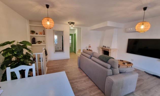 Terraced house - Sale - Orihuela Costa - Villamartin