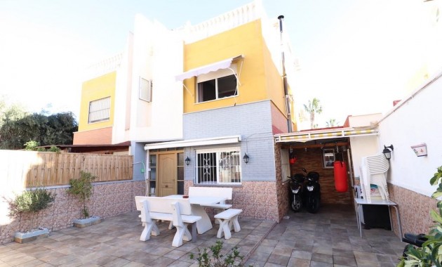 Terraced house - Sale - Orihuela - Urbanización Perla del Mar