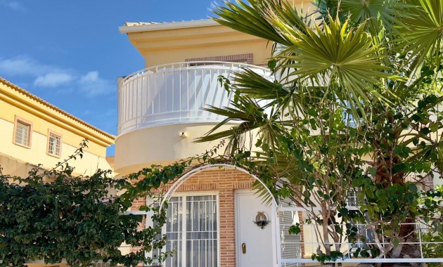 Terraced house - Sale - Rojales - Doña Pepa