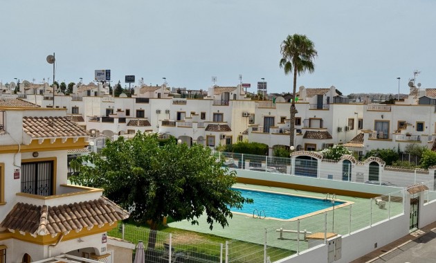 Terraced house - Sale - Torrevieja - La Siesta - El Salado - Torreta