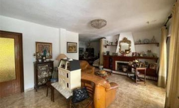 Terraced house - Sale - Torrevieja - Torretas