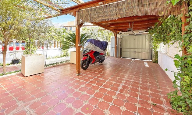 Terraced house - Venta - Orihuela Costa - La Florida