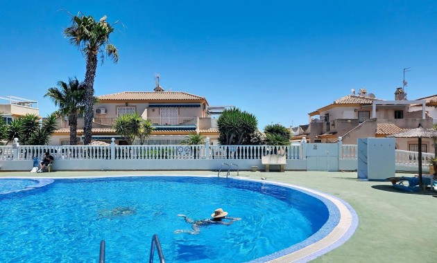 Terraced house - Venta - Orihuela Costa - Playa Flamenca