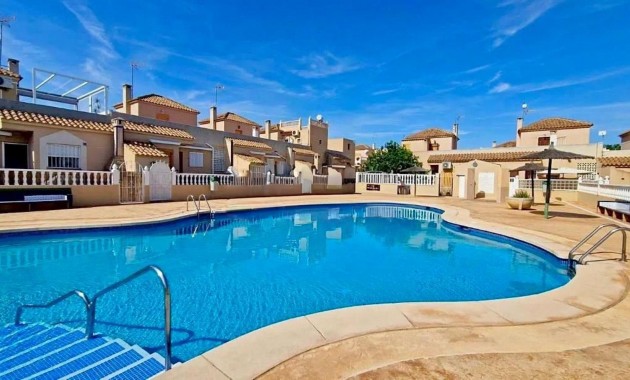 Terraced house - Venta - Torrevieja - Los Balcones - Los Altos del Edén