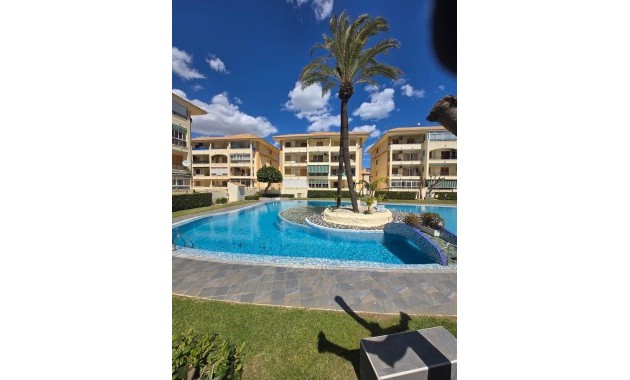 Terraced house - Venta - Torrevieja - Torreblanca