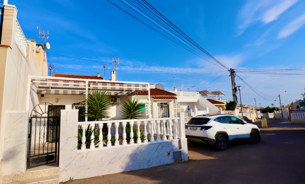 Town house - Herverkoop - Torrevieja - La Siesta - San Luis