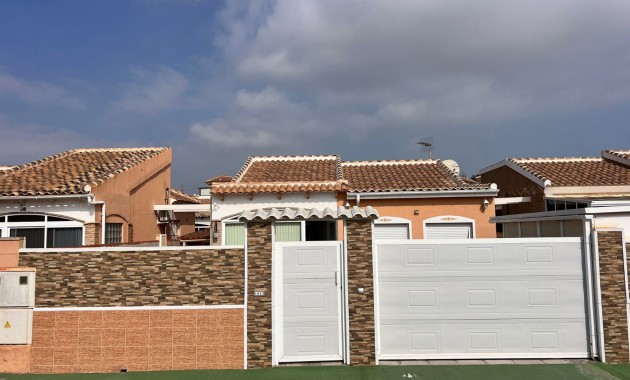 Town house - Herverkoop - Torrevieja - Torrevieja