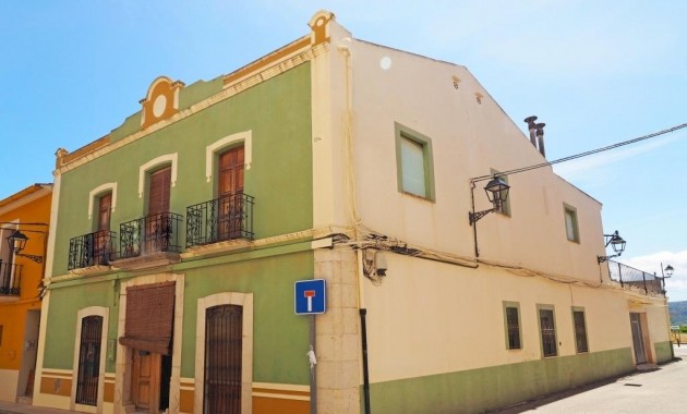 Town house - Venta - El Ràfol D'Almúnia - Centro