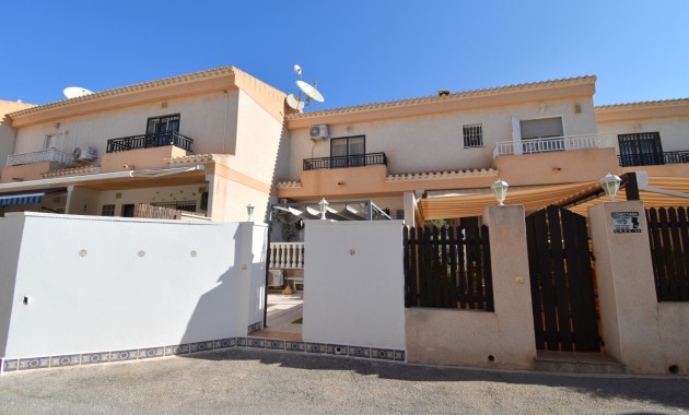 Townhouse - Sale - Orihuela Costa - Playa Flamenca