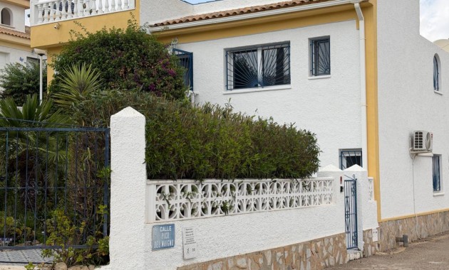 Villa - Herverkoop - Ciudad Quesada - Costa Blanca