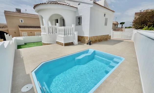 Villa - Herverkoop - Ciudad Quesada - Rojales