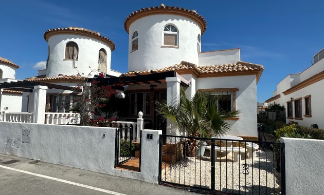 Villa - Herverkoop - Guardamar del Segura - El Raso