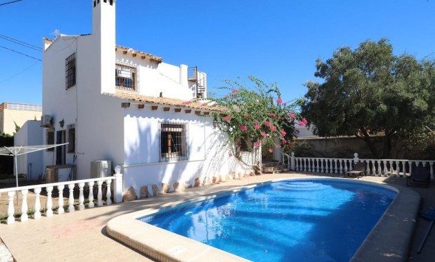 Villa - Herverkoop - Orihuela Costa - Cabo Roig