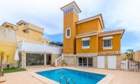 Villa - Herverkoop - Orihuela Costa - ES-56831