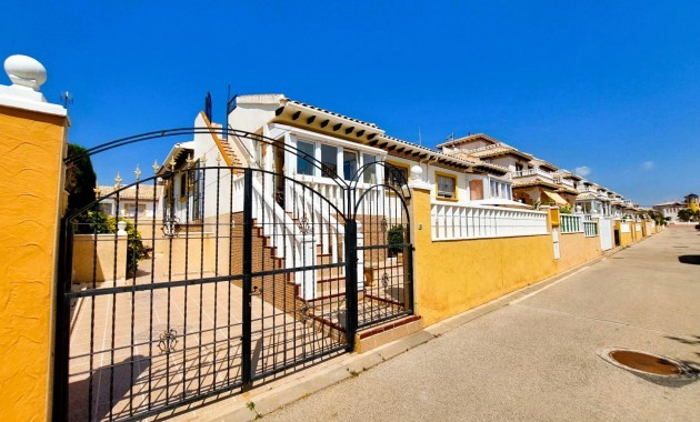 Villa - Herverkoop - Orihuela Costa - Lomas de Cabo Roig-Los Dolses
