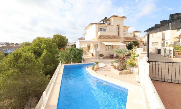 Villa - Herverkoop - Orihuela Costa - Playa Flamenca