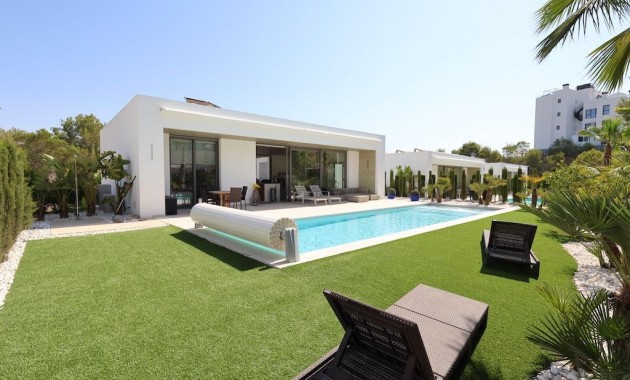 Villa - Herverkoop - Orihuela - Las Colinas Golf