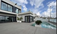 Villa - Herverkoop - San Miguel de Salinas - SH-32301