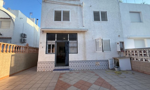 Villa - Herverkoop - Torrevieja - Centro