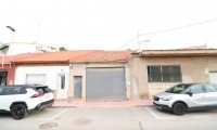 Villa - Herverkoop - Torrevieja - IH-41528