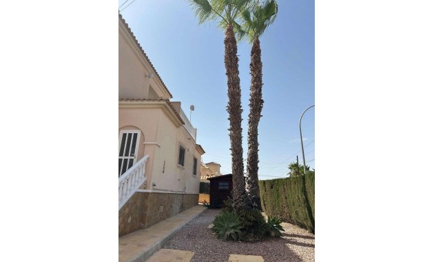 Villa - Herverkoop - Torrevieja - La siesta