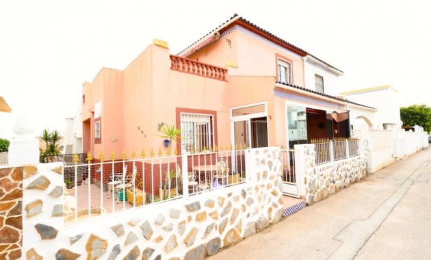 Villa - Herverkoop - Torrevieja - Los Balcones - Los Altos del Edén