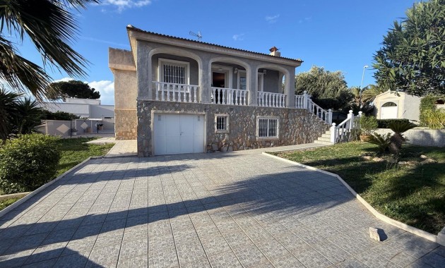 Villa - Herverkoop - Torrevieja - Los Balcones - Los Altos del Edén